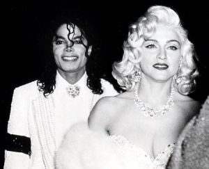Michael Jackson e Madonna no oscar em 91. Madonna pretendia se apresentar em um dos shows do cantor em Londres.